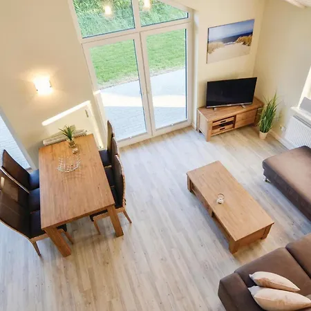 Lovely In With Kitchen *